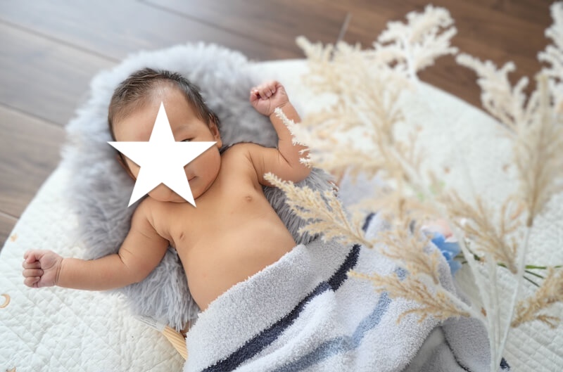 ニューボーンフォト　赤ちゃんの写真