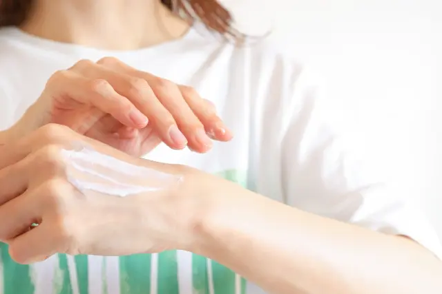 ハンドクリーム　イメージ